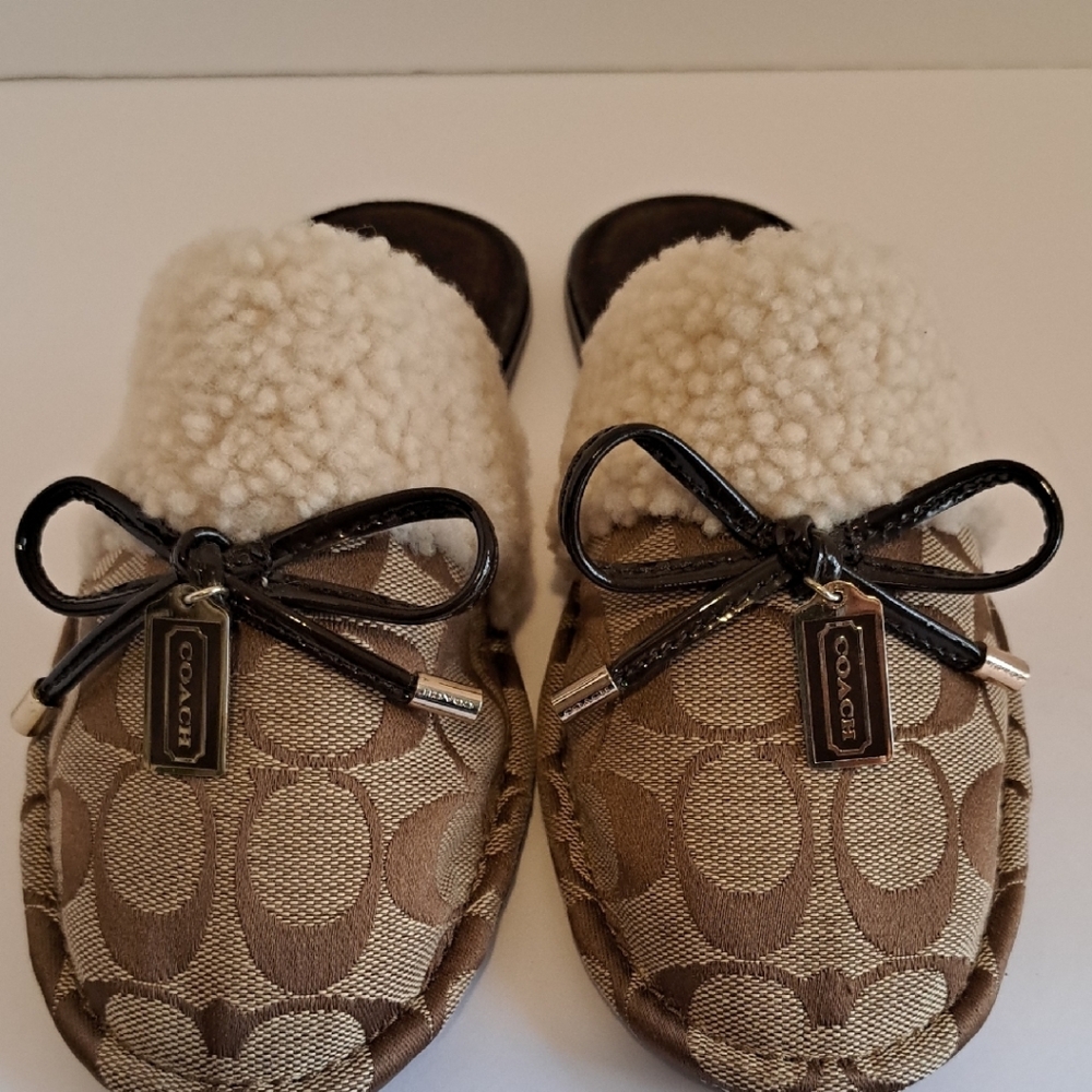 Coach Brown and Cream Slippers - Picture 3 of 8